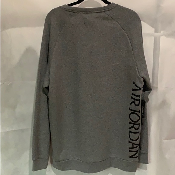 Nike - Picture 2 of 4